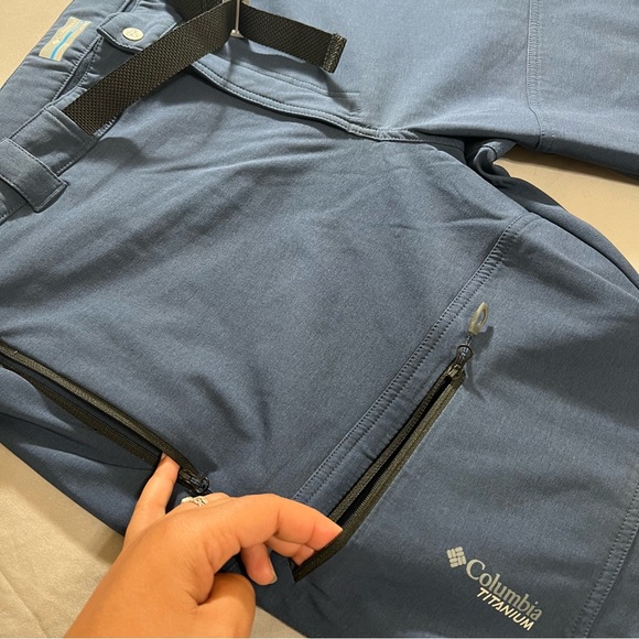 Columbia Titanium Omni Shield Technology blue pants Size 42/ 52 - Picture 10 of 16